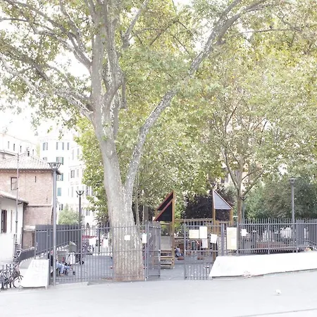 Suites & Trastevere Roma
