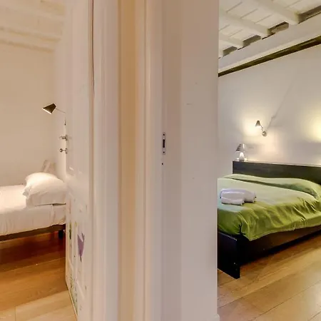 Suites & Trastevere Apartamento Roma